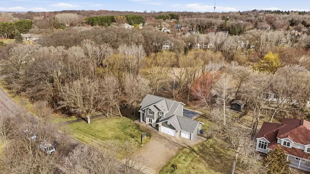 1907 Meadowrose BLVD, Saint Cloud, MN 56301