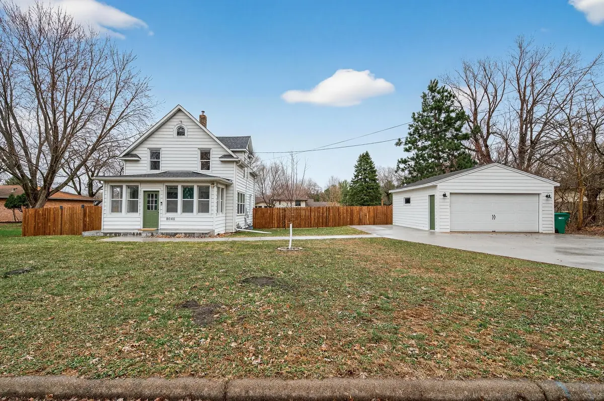 8040 Sunkist BLVD, Brooklyn Park, MN 55444