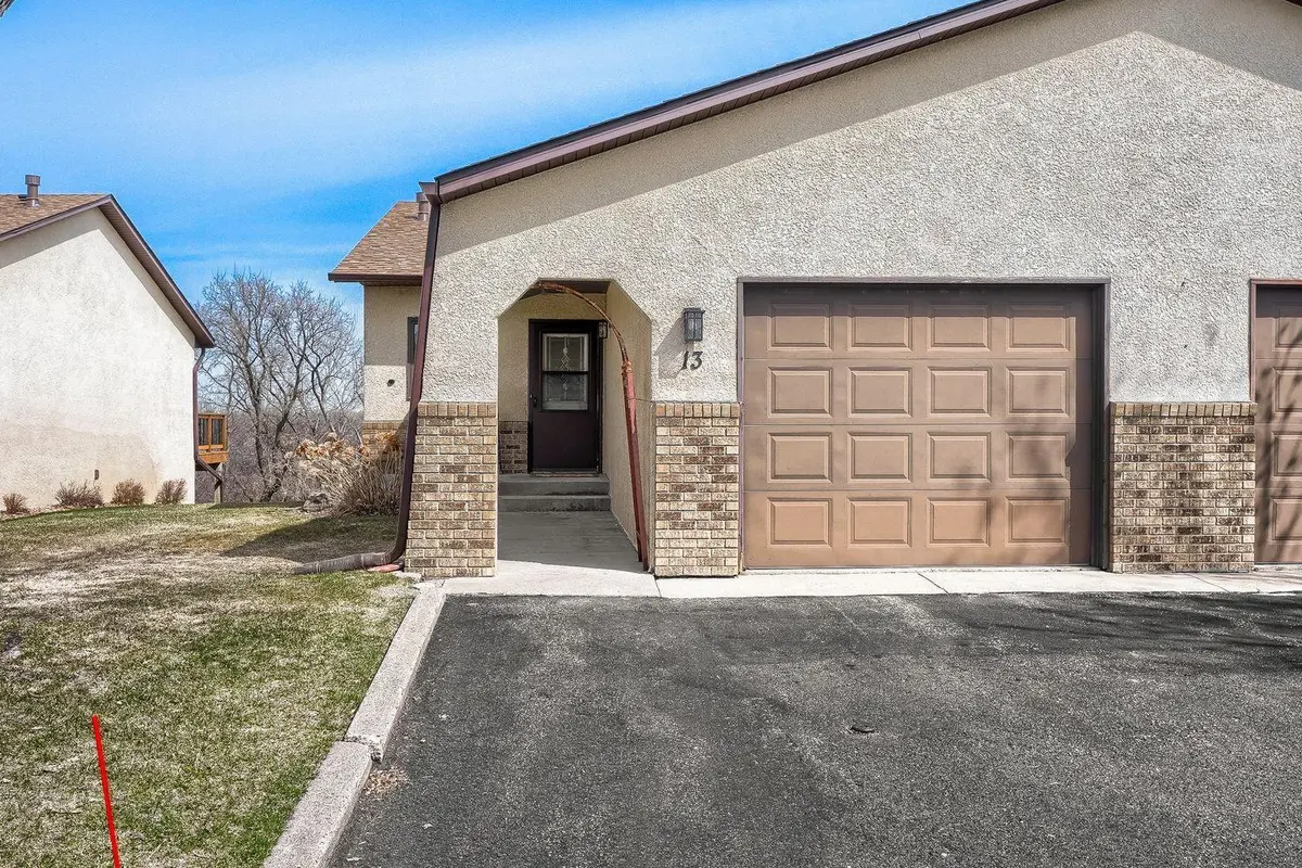 149 Riverview DR #13, Monticello, MN 55362