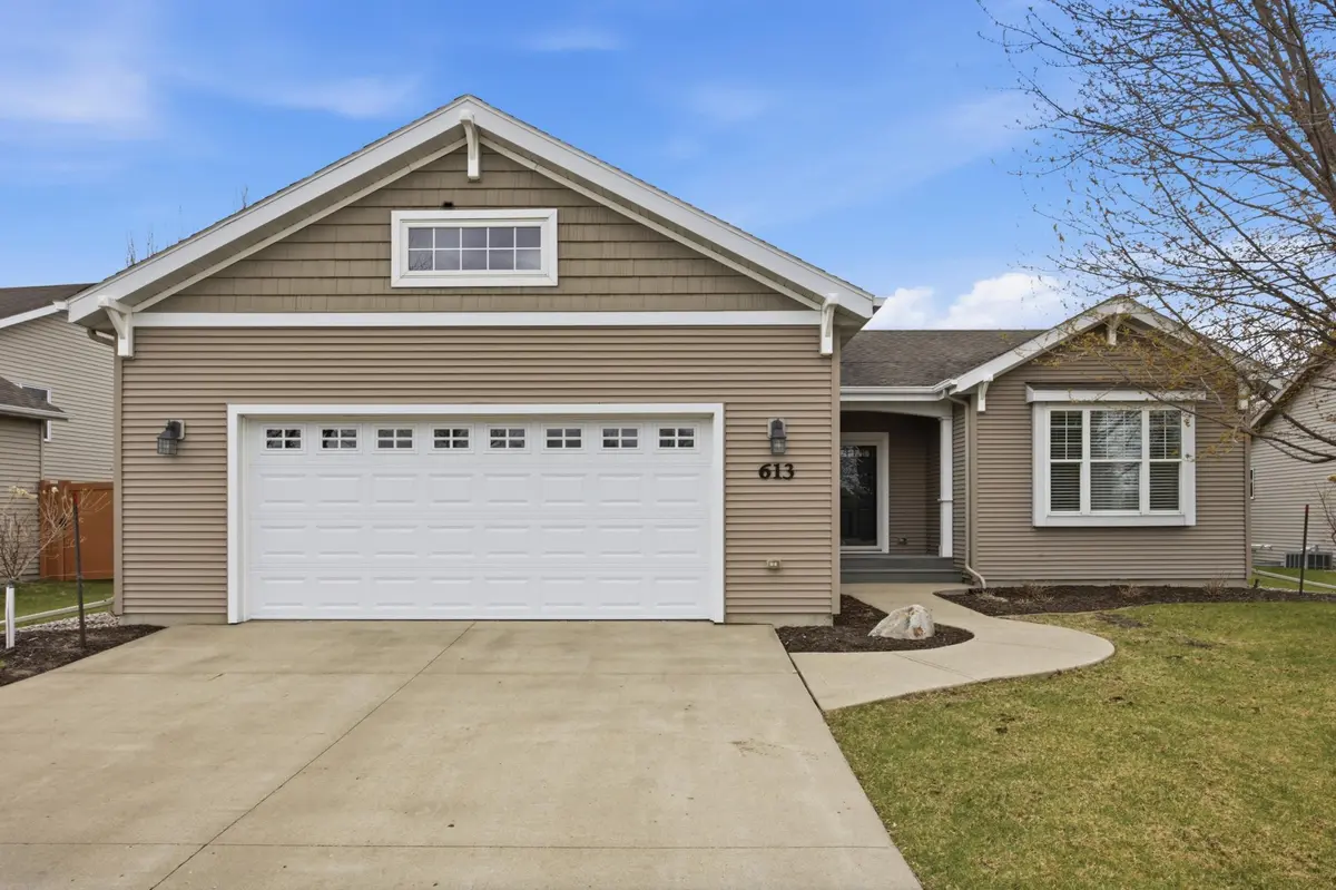 613 13th AVE N, Moorhead, MN 56560