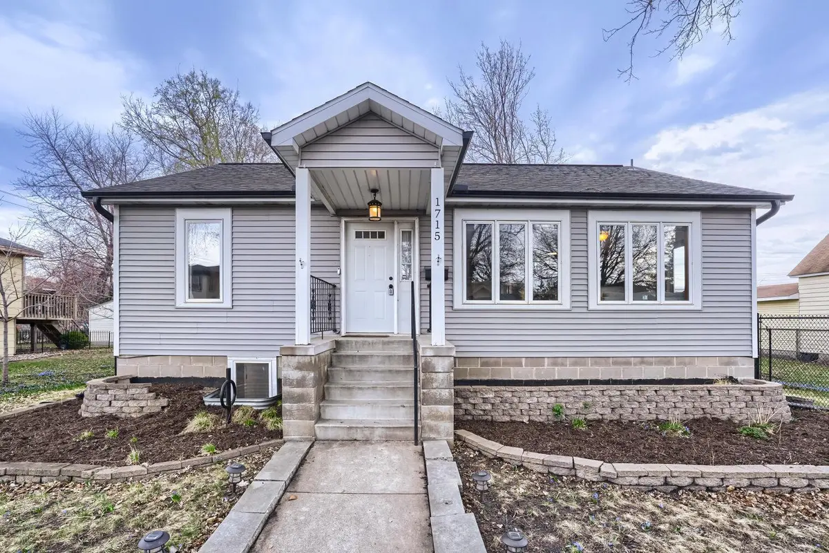 1715 Lincoln ST NE, Minneapolis, MN 55413