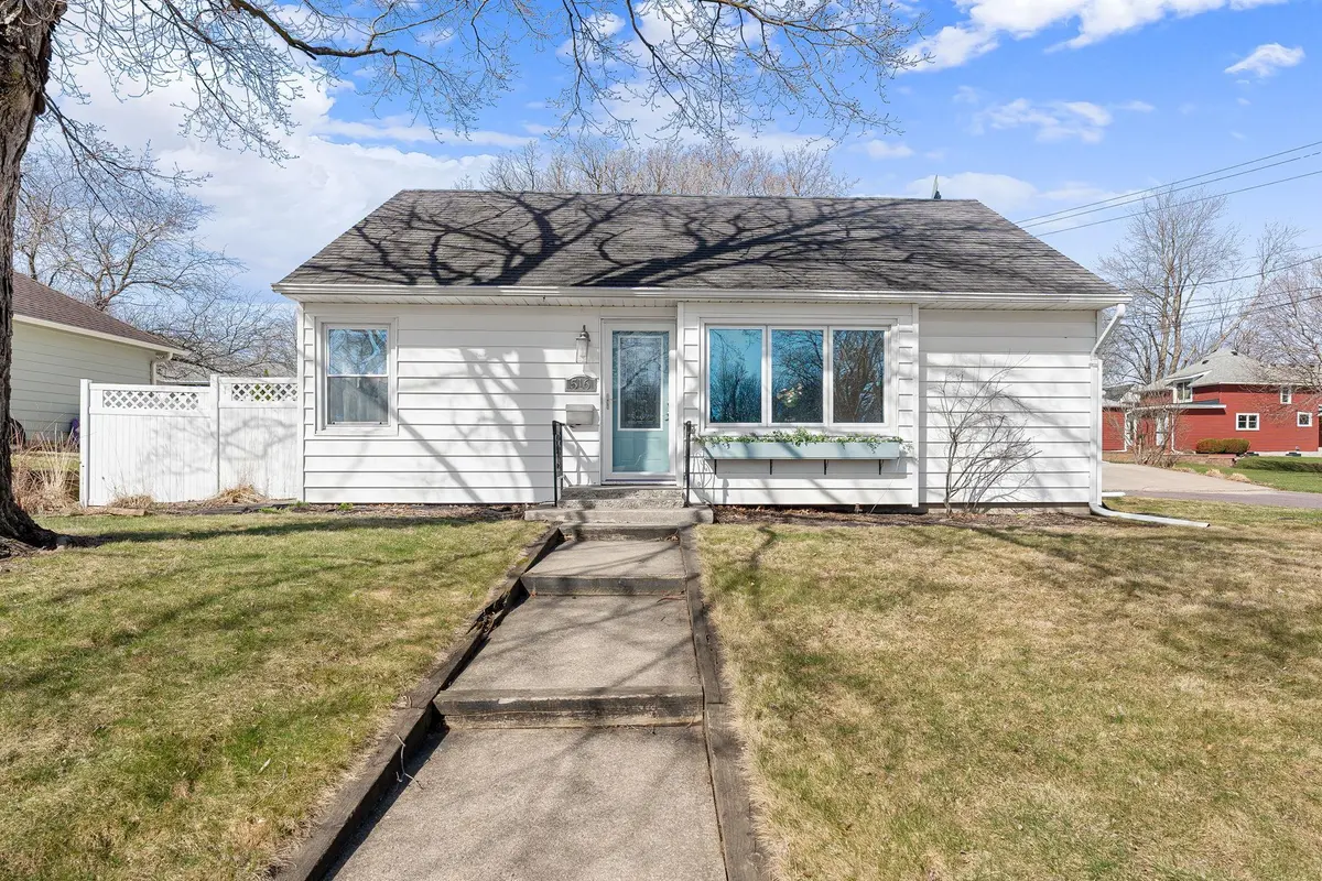 516 Truman AVE, Owatonna, MN 55060