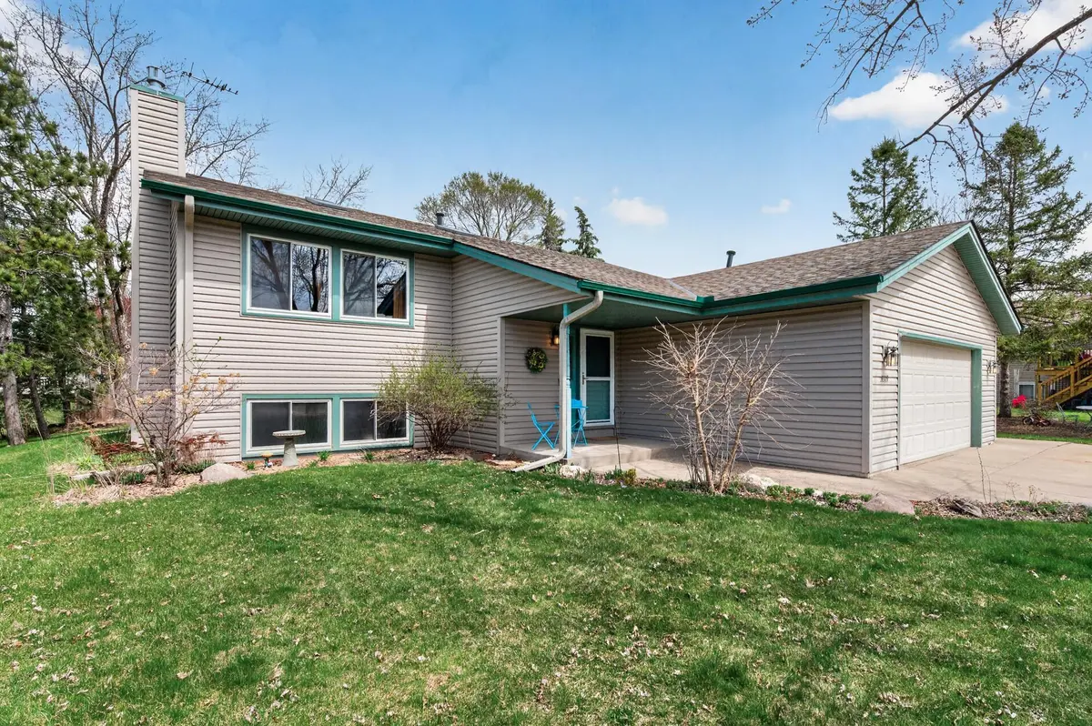 3319 118th AVE NW, Coon Rapids, MN 55433