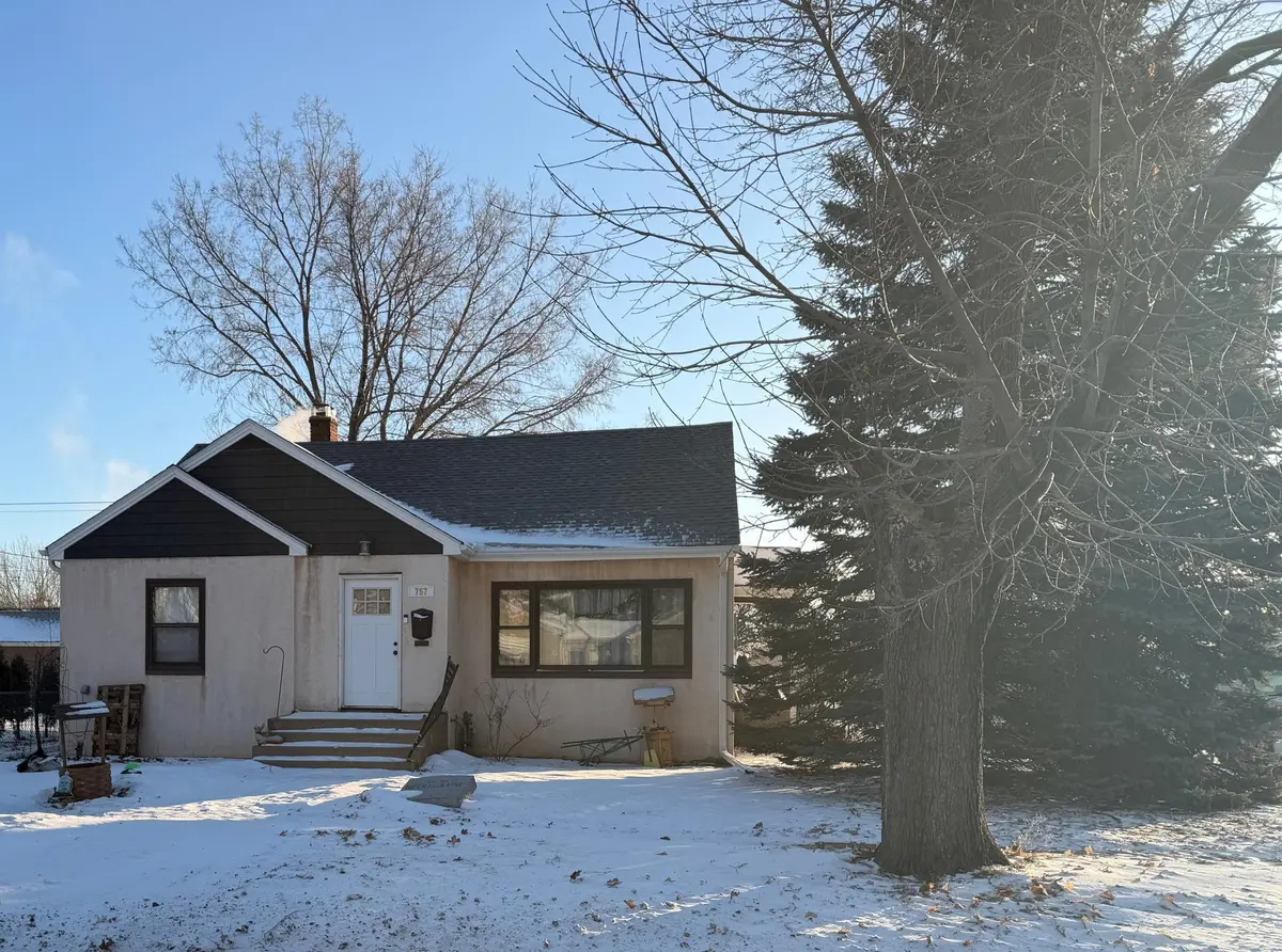 757 7th AVE S, South Saint Paul, MN 55075