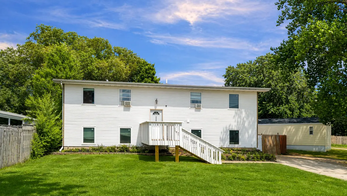 1736 19th AVE SE, Rochester, MN 55904