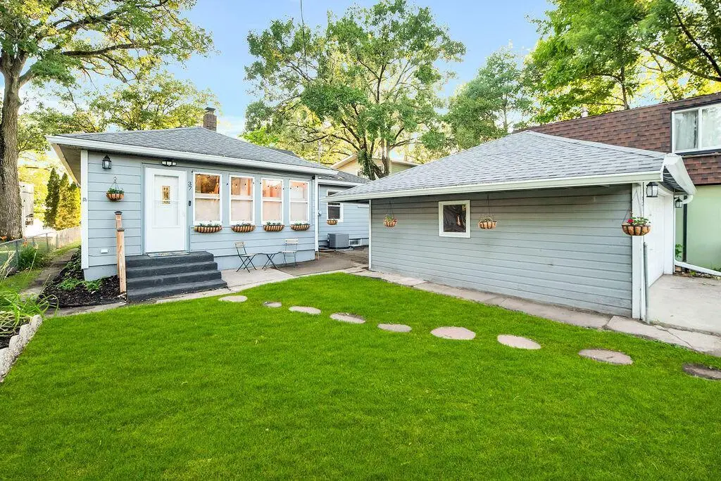37 Crescent ST, Big Lake, MN 55309