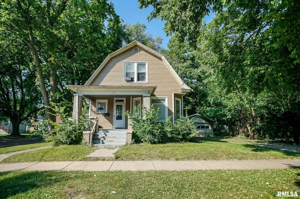 901 E ARCADIA AVE, Peoria, IL 61603