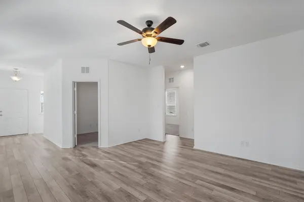 337 Harper LN, Georgetown, TX 78626