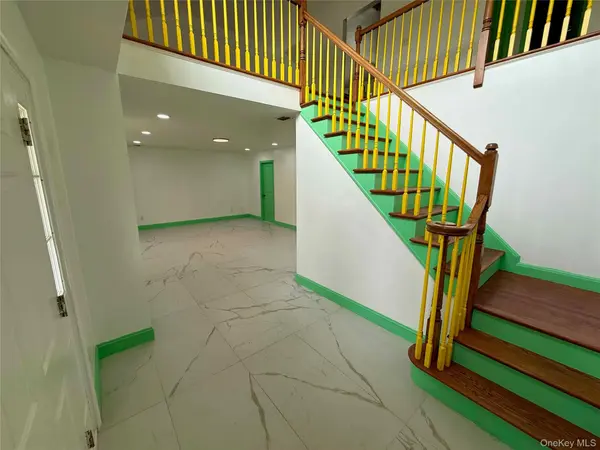 20 3rd ST, Middletown, NY 10940