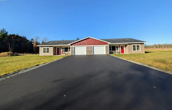 405 N Russell Street, Grantsburg, WI 54840