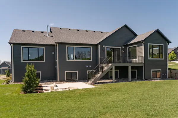 3185 Bella Terra LN NE, Rochester, MN 55906