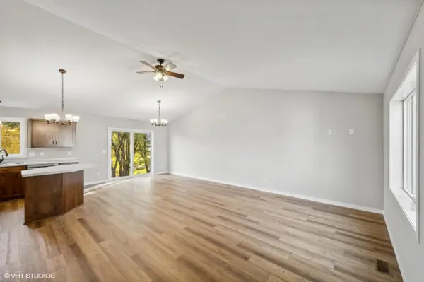 8165 Natures Edge RD, Clear Lake, MN 55319