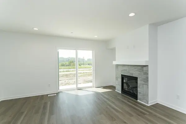 1089 Century Village LN NE Rochester, MN 55906