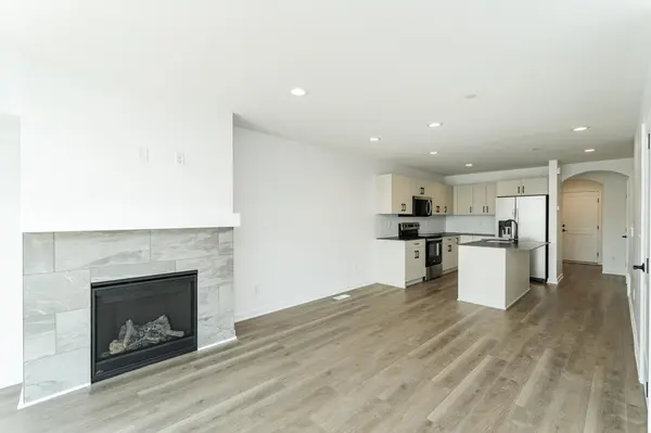 1089 Century Village LN NE Rochester, MN 55906