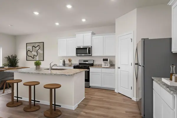 8422 Walnut ST, Clear Lake, MN 55319