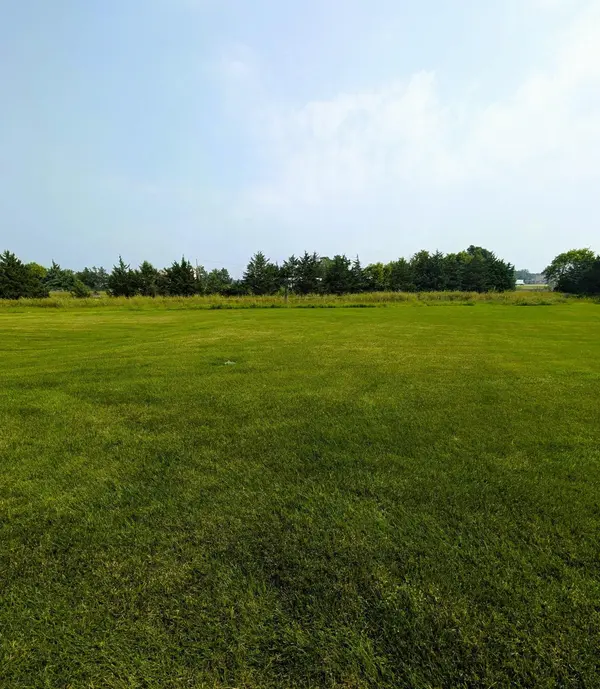 8383 Cherry ST, Clear Lake, MN 55319
