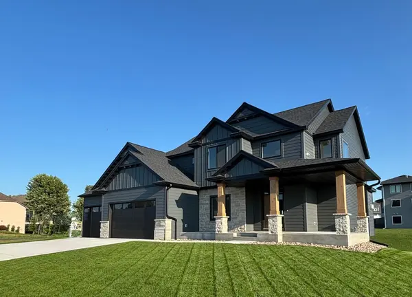 516 Somerby Pkwy NE, Byron, MN 55920