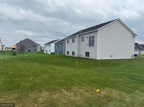 2721 Ivory AVE NE, Saint Michael, MN 55376