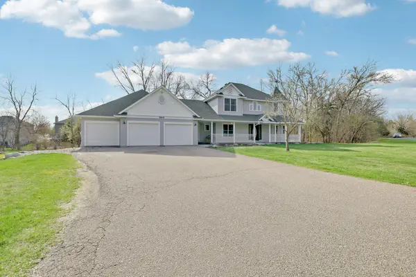 865 Bayside LN, Mound, MN 55364