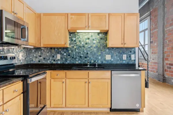 521 S 7th ST #602, Minneapolis, MN 55415