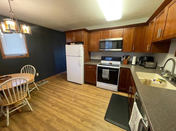 301 E 1st ST, Adrian, MN 56110