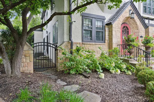 4515 Moorland AVE, Edina, MN 55424
