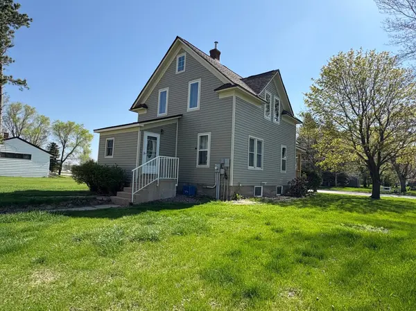 1105 13th ST N, Benson, MN 56215