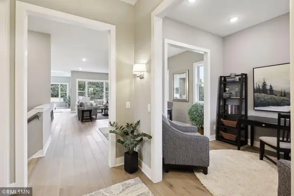 4104 Osprey CT, Prior Lake, MN 55372