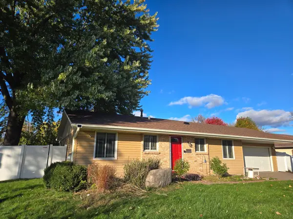 8594 88th ST S, Cottage Grove, MN 55016