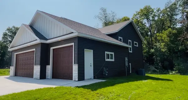 14 Tyrol DR SE, Rochester, MN 55904