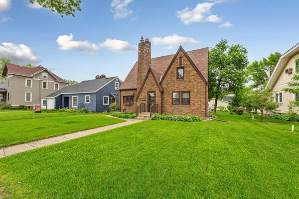 209 E Main ST, Arlington, MN 55307