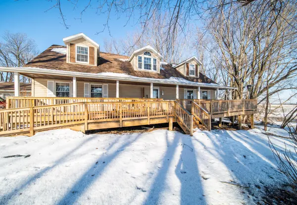 37478 County Road 70, Zumbro Falls, MN 55991