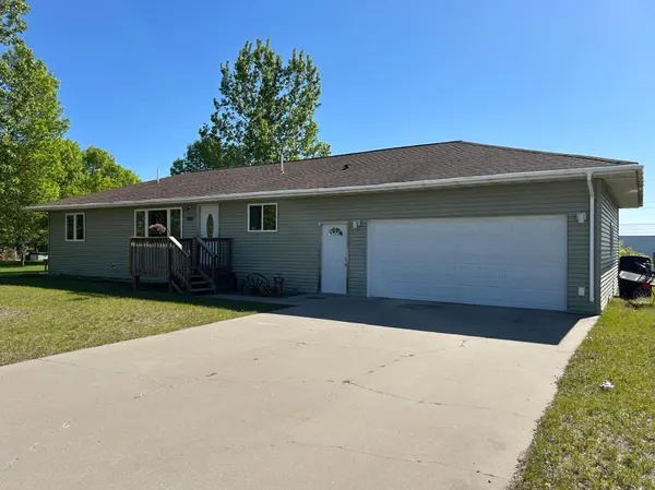 900 Pleasant AVE S, Park Rapids, MN 56470