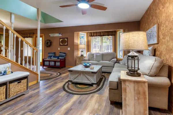 4619 Jenny LN NW, Bemidji, MN 56601