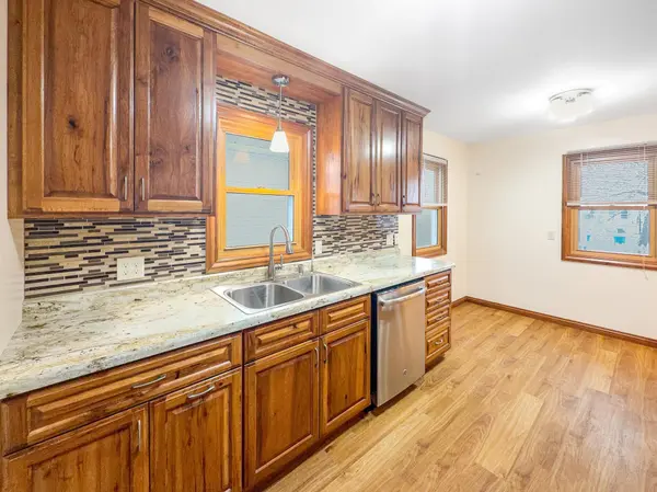 3649 Perry AVE N, Robbinsdale, MN 55422