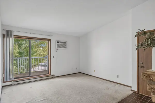 400 Shelard Pkwy #303, Saint Louis Park, MN 55426