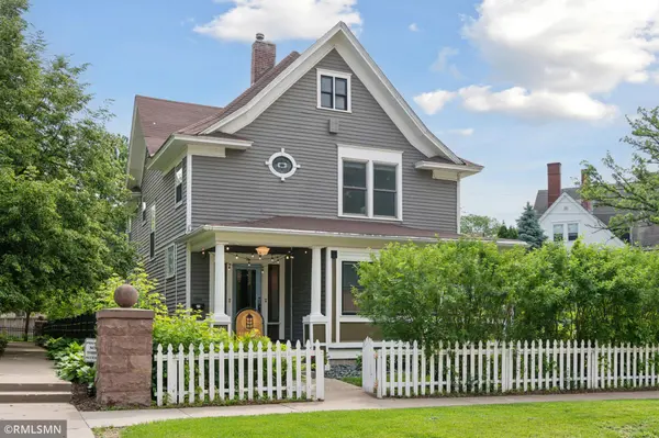 76 Western AVE N, Saint Paul, MN 55102
