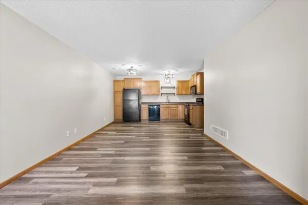25634 3rd ST W, Zimmerman, MN 55398