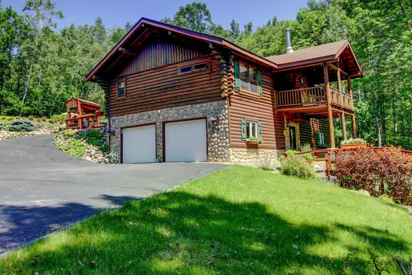 28395 Far North DR, Nevis, MN 56467