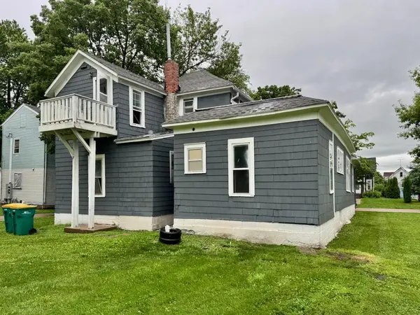 415 W College ST, Albert Lea, MN 56007