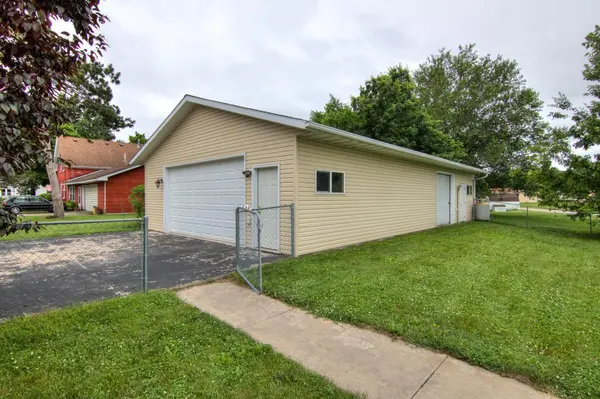 427 Alleghany AVE, Wabasha, MN 55981