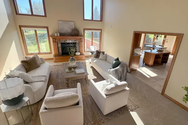 1608 Greystone LN SW, Rochester, MN 55902
