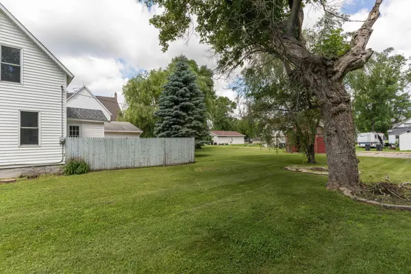 218 E Main ST, Cyrus, MN 56323