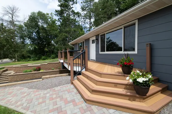 728 Linn ST N, Prescott, WI 54021