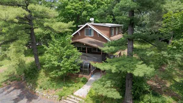 6620 Horseshoe Curve, Chanhassen, MN 55317