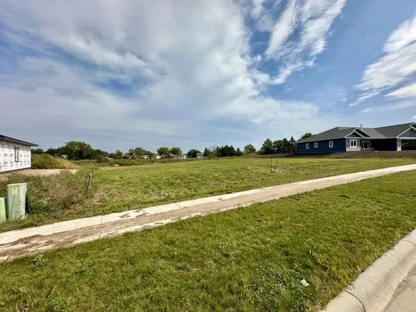 340 Halfaday DR, Sauk Centre, MN 56378