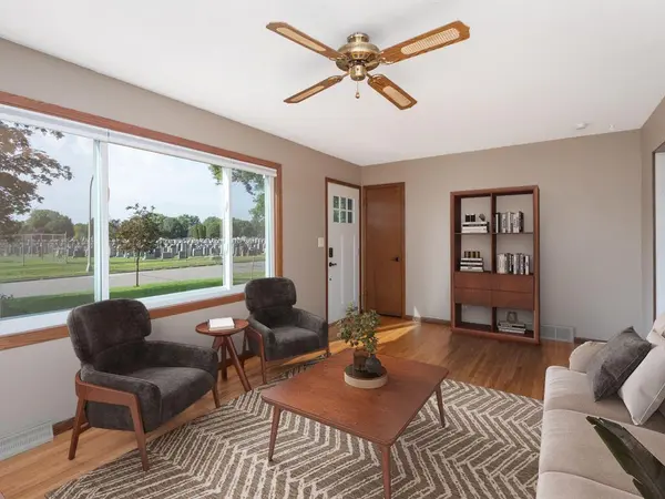 2508 W 70 1/2 ST, Richfield, MN 55423