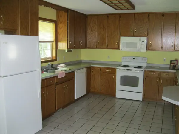 356 Circle DR, Saint Martin, MN 56376