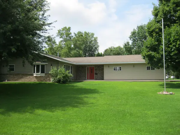 356 Circle DR, Saint Martin, MN 56376