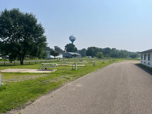 301 E Nokomis ST, Osakis, MN 56360